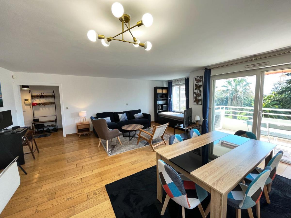 Appartement 84M² Avec 2 Parkings Privatifs Villeneuve-Loubet Bagian luar foto