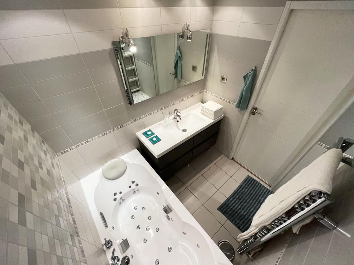Appartement 84M² Avec 2 Parkings Privatifs Villeneuve-Loubet Bagian luar foto